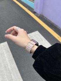 Lychee Leather Back Buckle Magnetic Strap (Option: Beige gold-42x44x45mm)